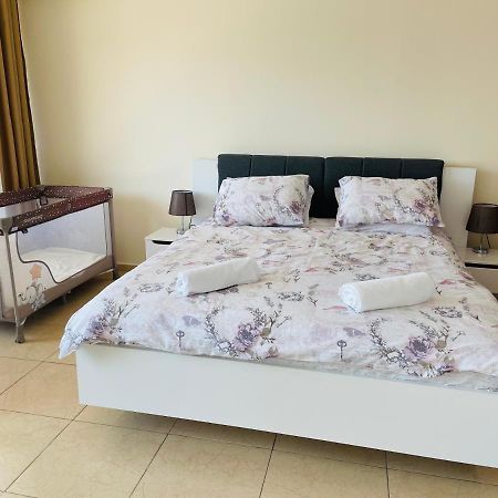 Dolce Vita Sea View Apartment Свети-Влас Экстерьер фото